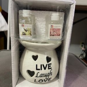 Interiors By Design Oil Warmer Gift Set